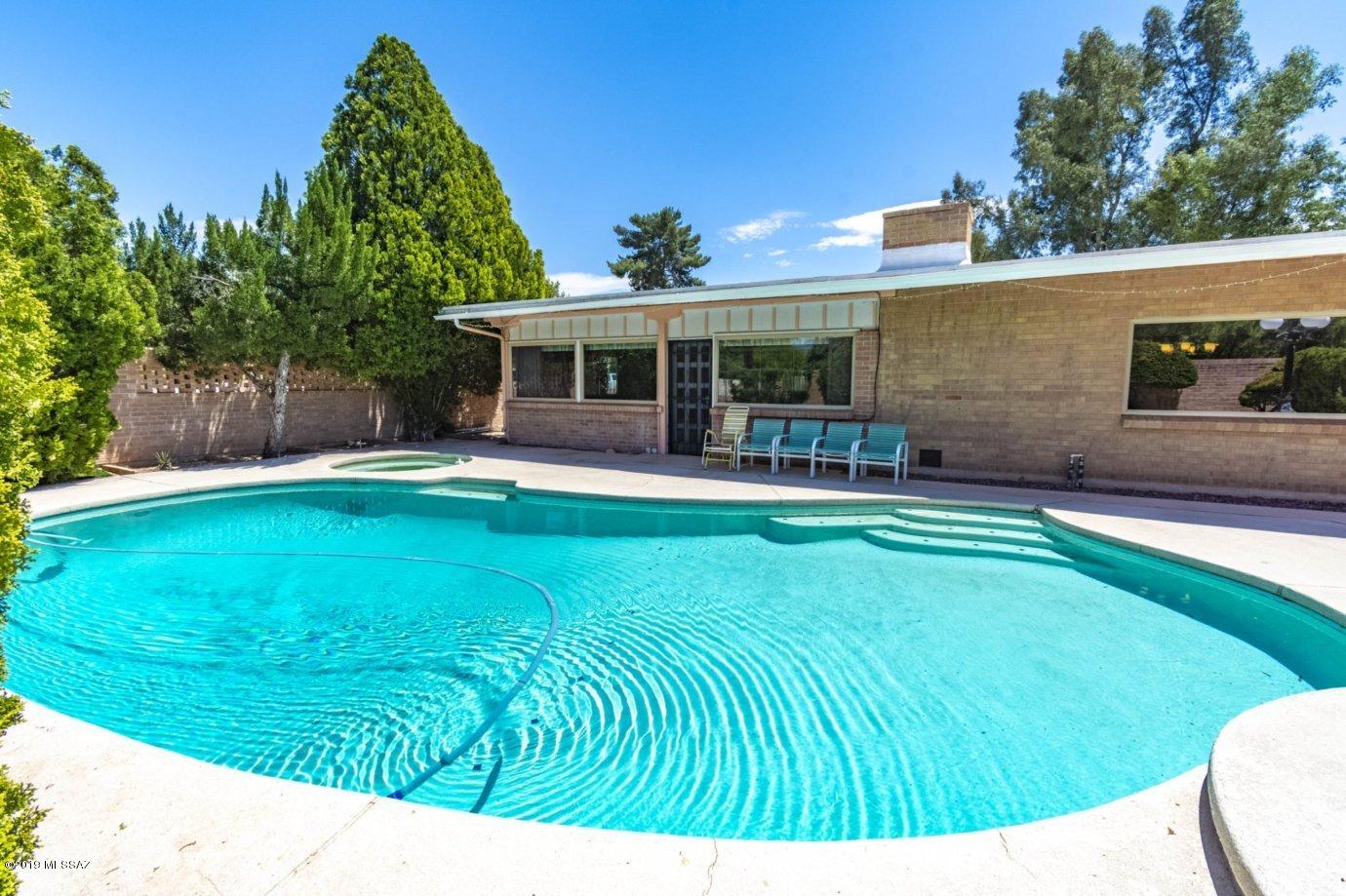 Country Club Estates NO. 1 - Residential