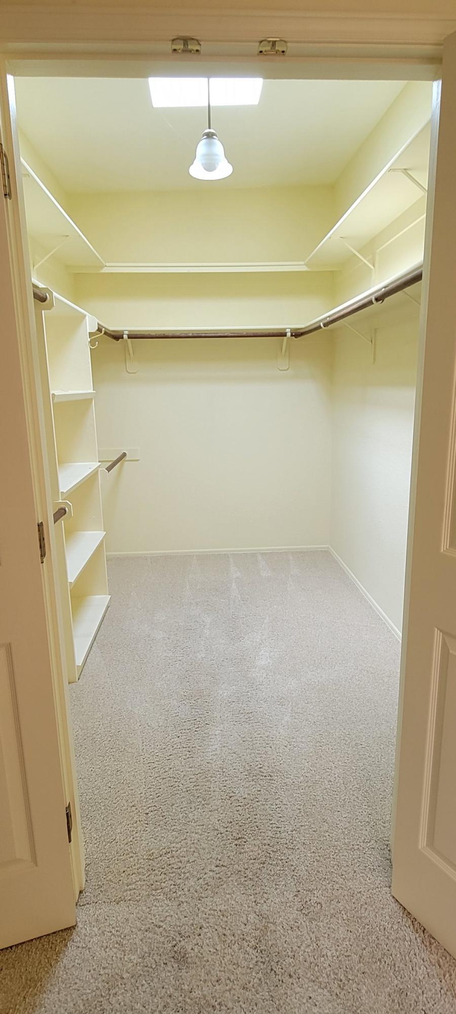 Fairfield Sunrise East (1-520) - Residential Lease