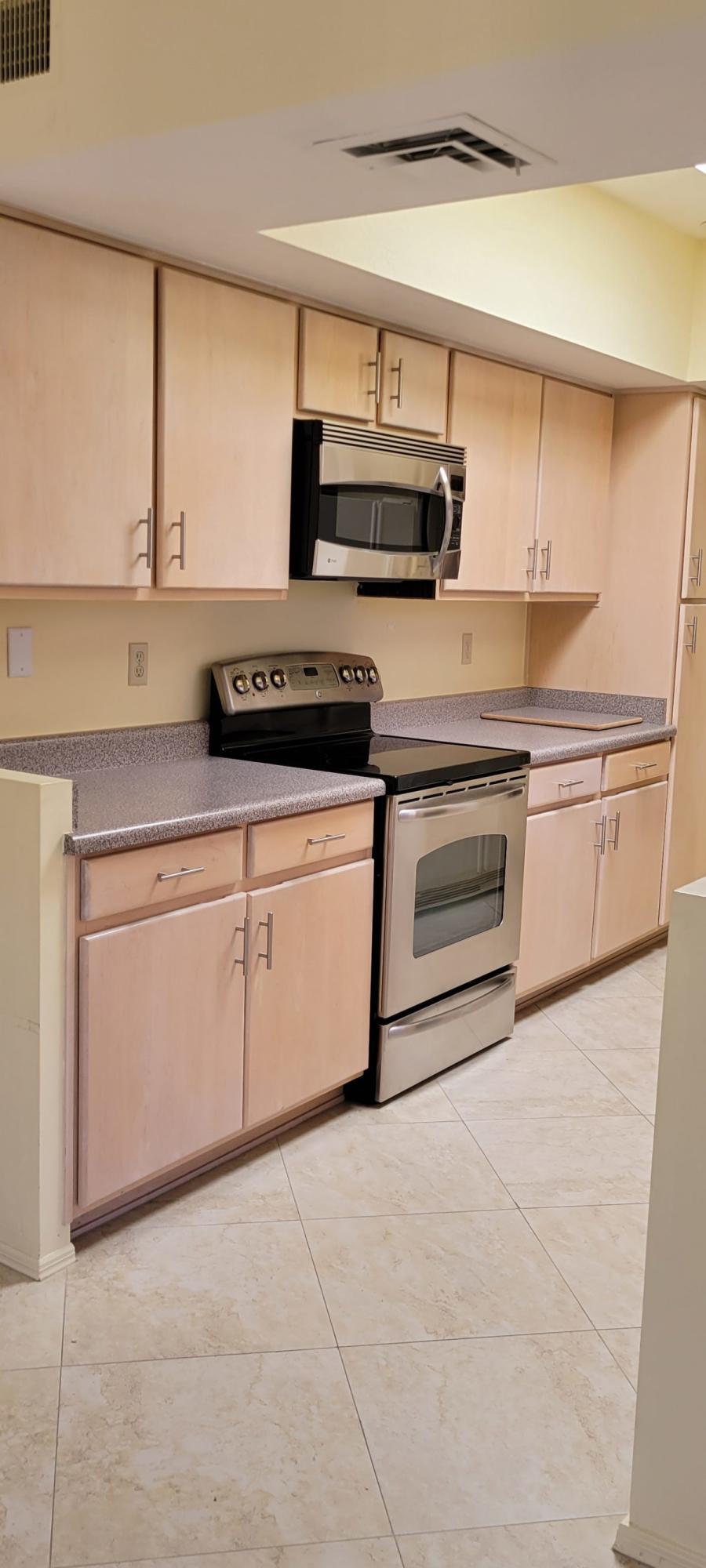 Fairfield Sunrise East (1-520) - Residential Lease