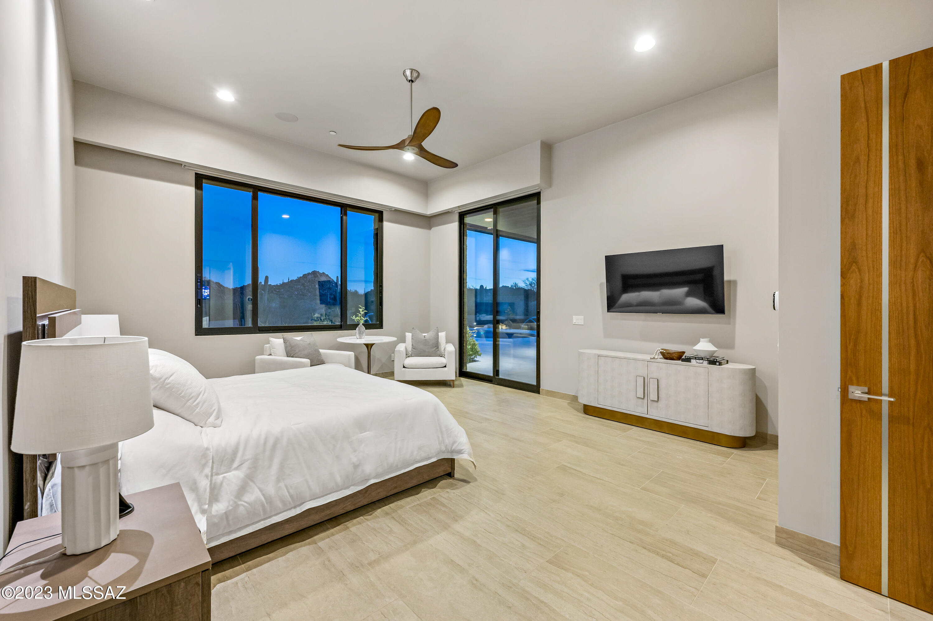 Stone Canyon IV - Residential