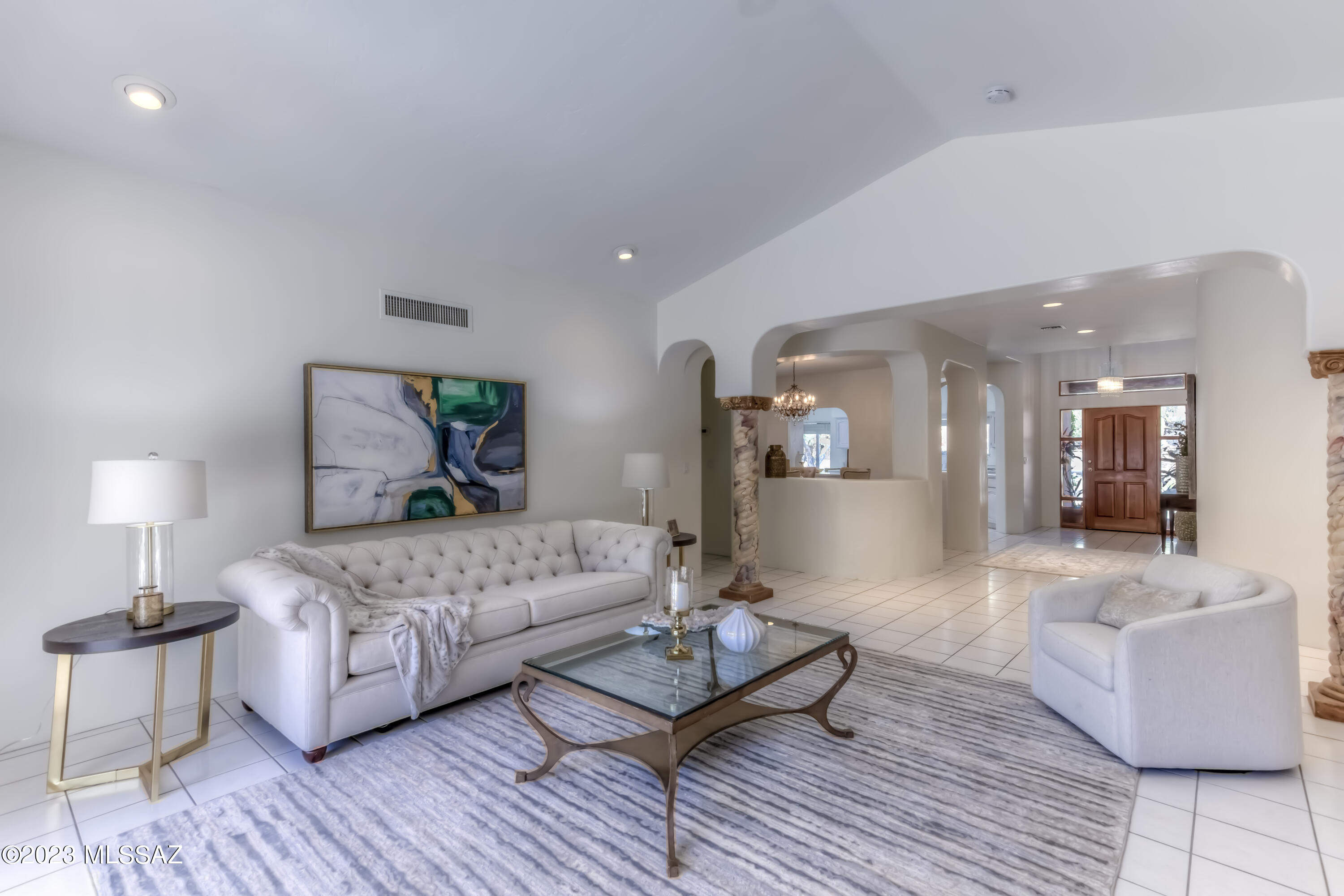 Finisterra II (211-302) - Residential