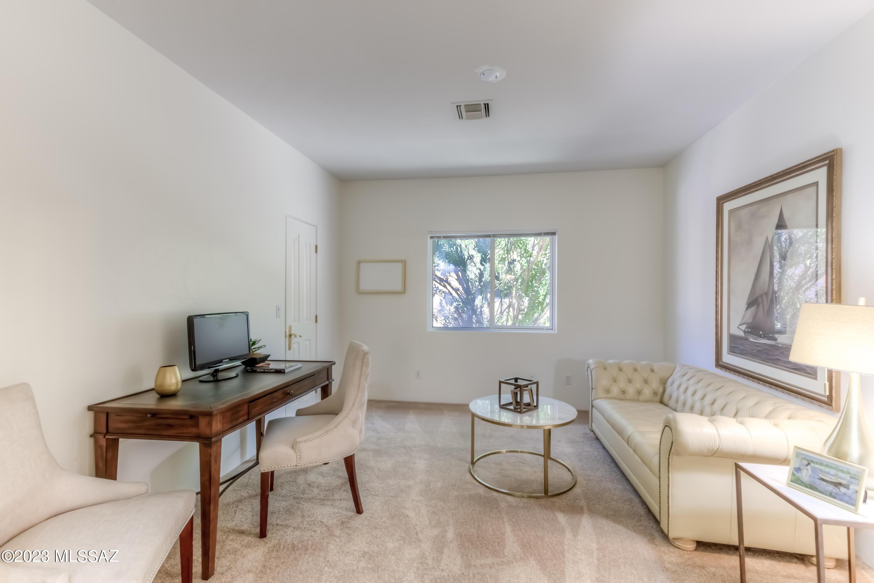 Finisterra II (211-302) - Residential