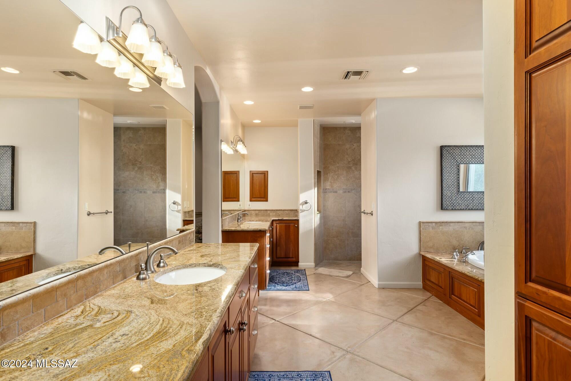 La Paloma Estates (53-68) - Residential