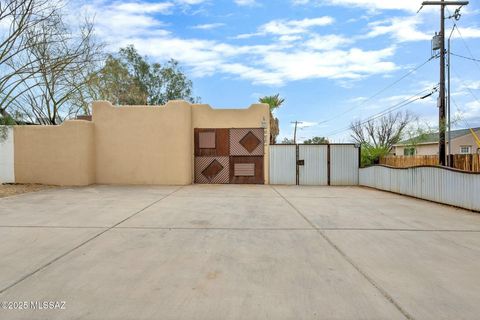 3705 N Mountain Avenue Tucson AZ 85719