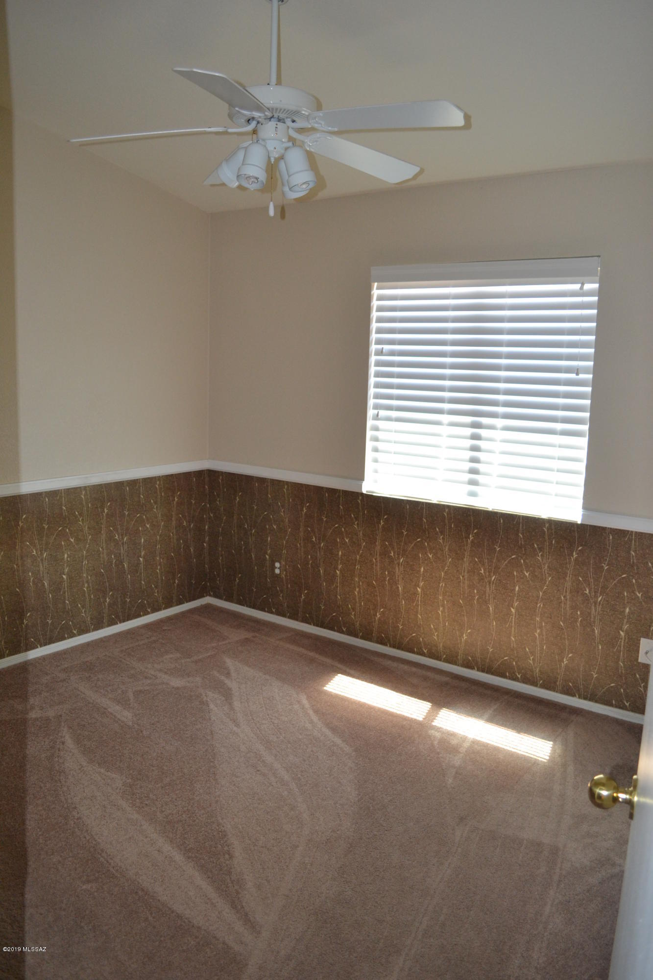 Mesquite Ranch (1-619) - Residential Lease
