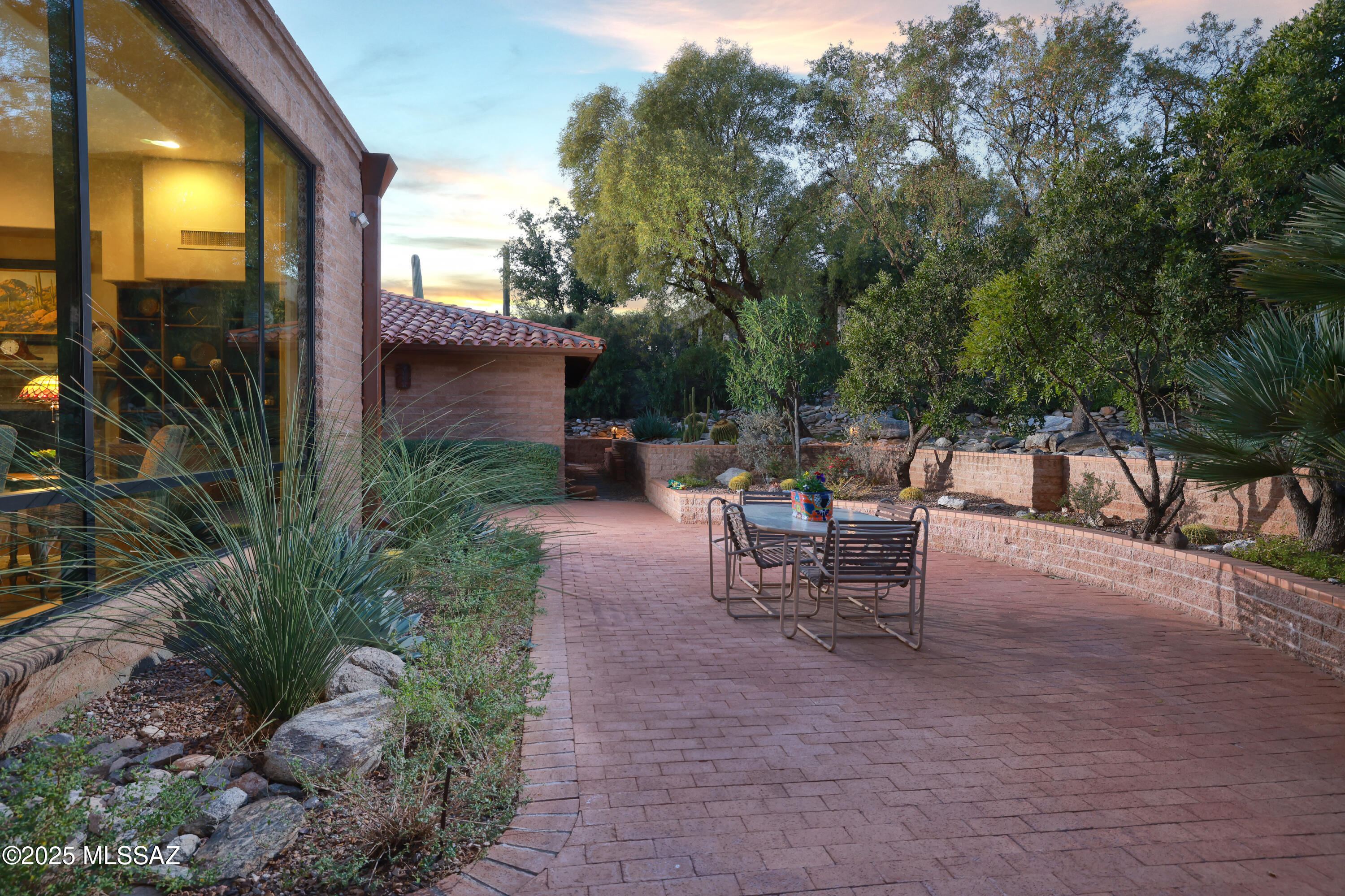 Cobblestone(1-60) - Residential