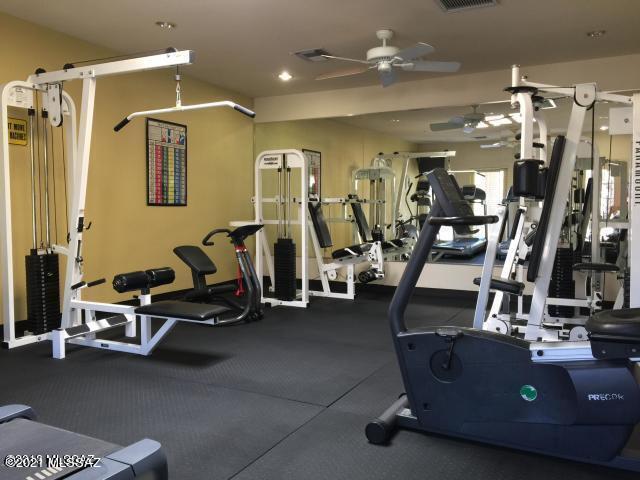 Reflections in the Catalina Condominium - Residential Lease