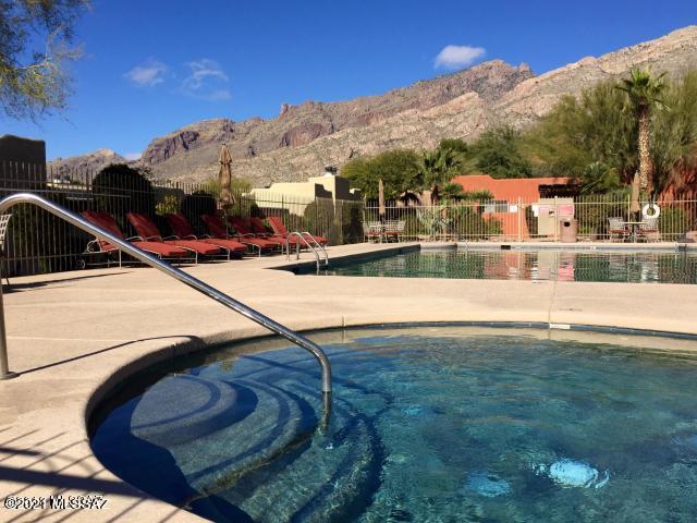 Reflections in the Catalina Condominium - Residential Lease