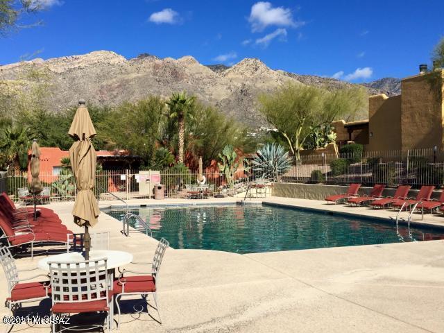 Reflections in the Catalina Condominium - Residential Lease