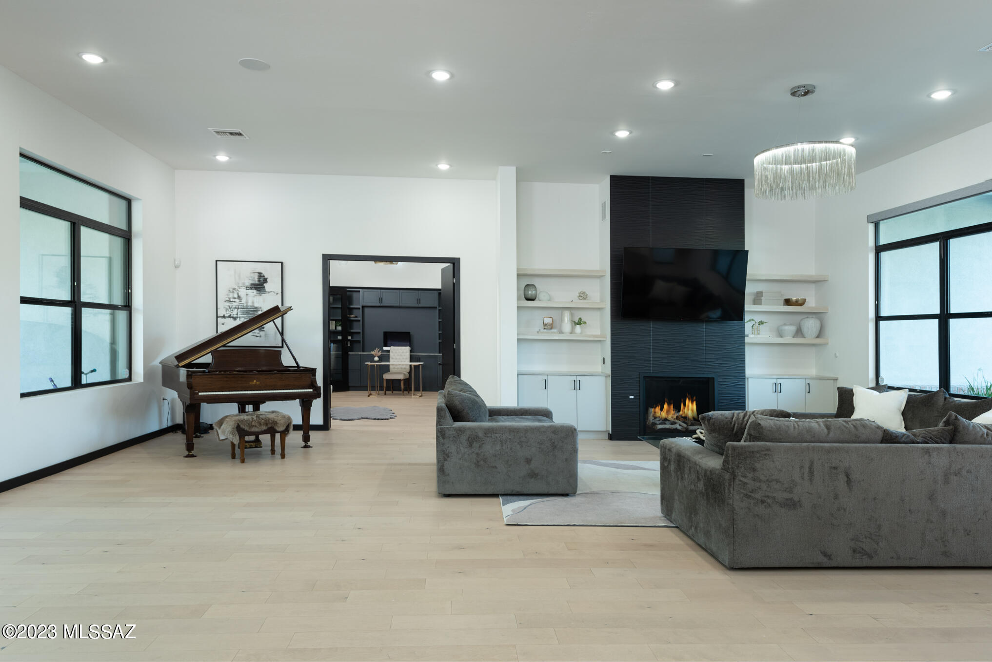 Country Club Estates NO. 1 - Residential