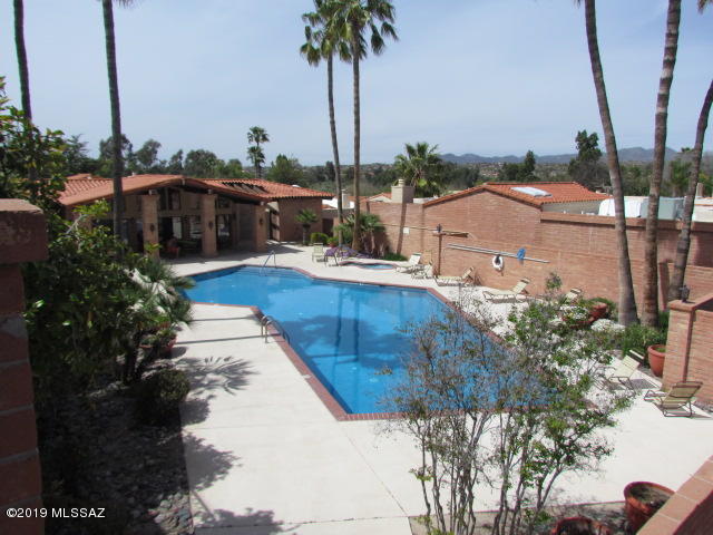 Valle Del Oro Townhomes (1-90) - Residential