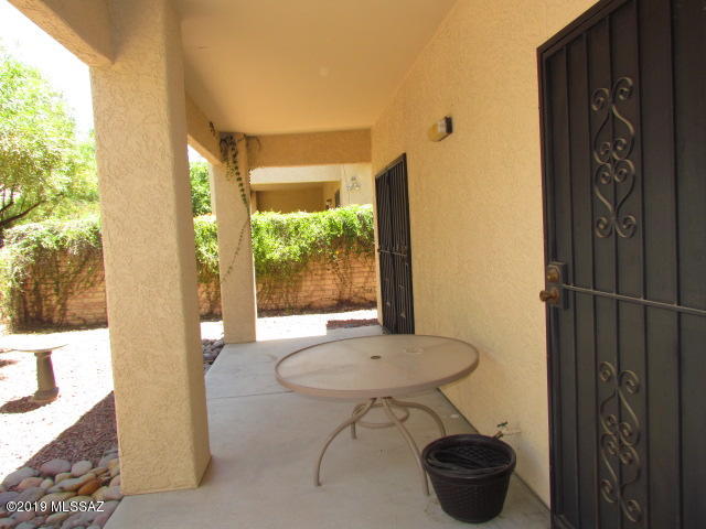 Valle Del Oro Townhomes (1-90) - Residential