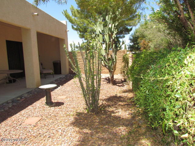 Valle Del Oro Townhomes (1-90) - Residential