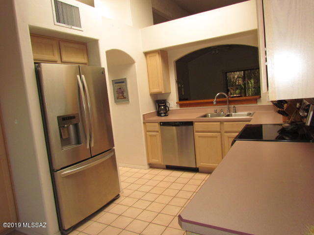 Valle Del Oro Townhomes (1-90) - Residential