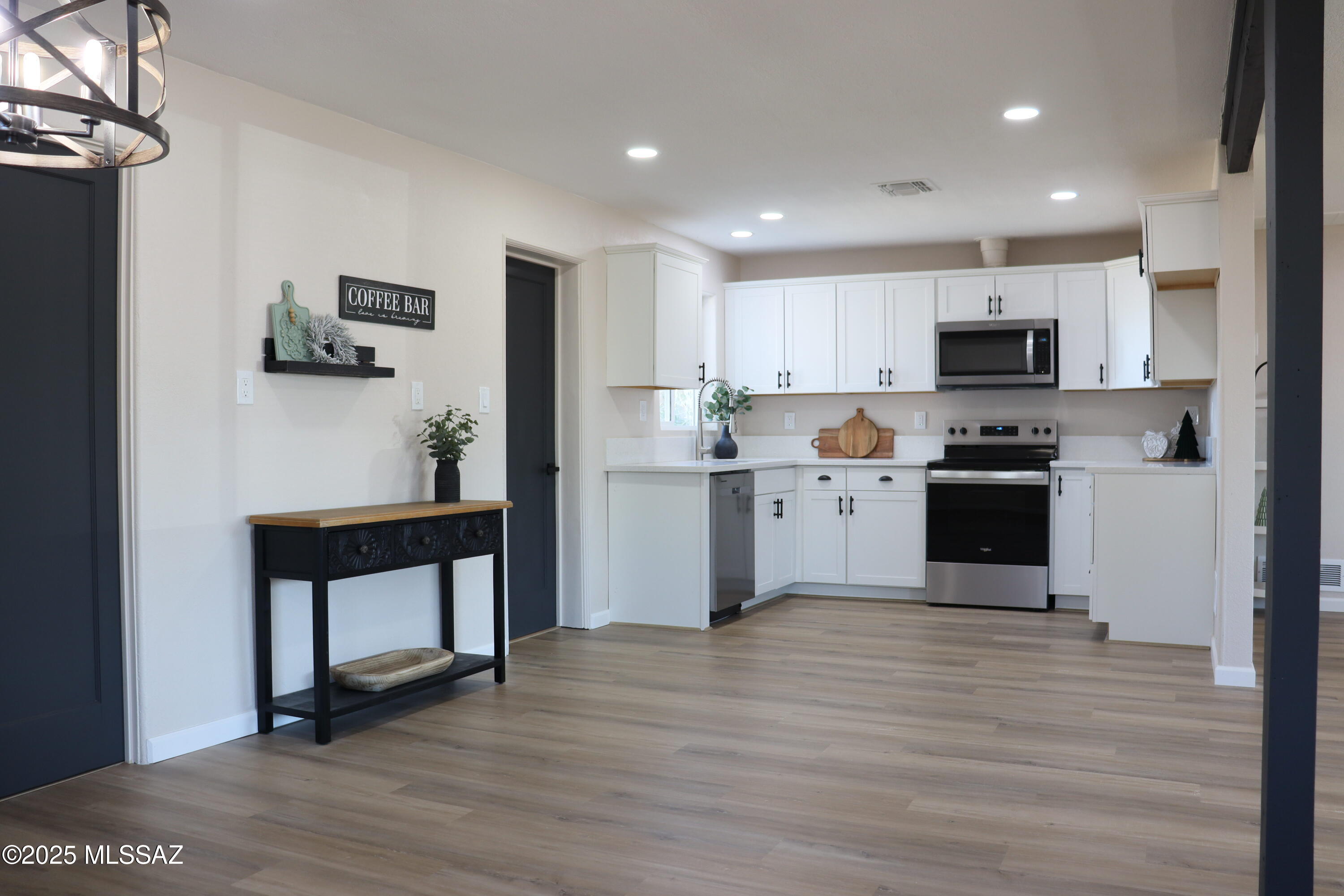 2601 E Eastland Street