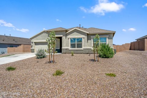 A home in Corona de Tucson