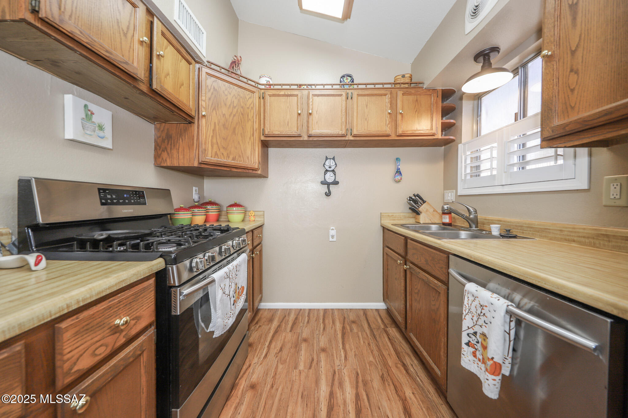 Rancho Sahuaro (1-33) - Residential
