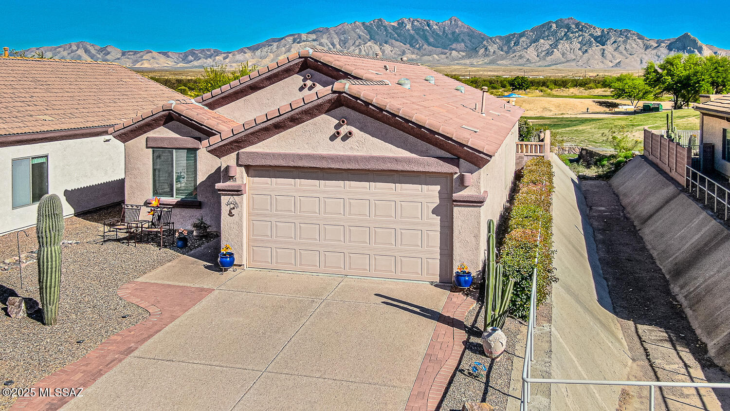 De Anza Links (1-22) - Residential