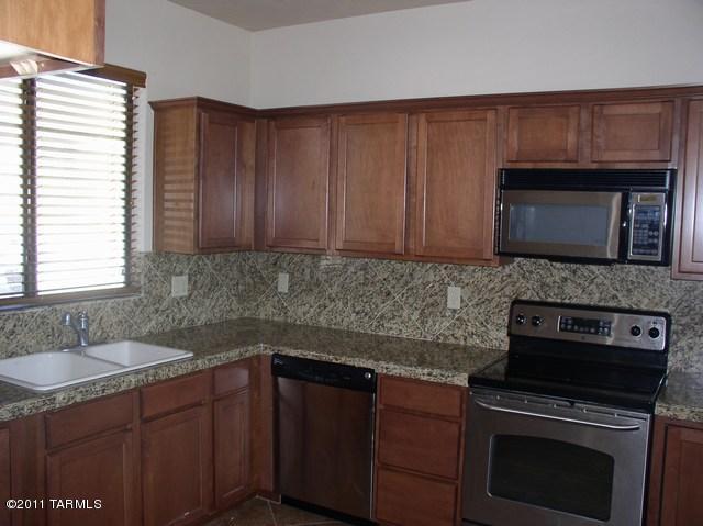 Crown Of Tucson Townhouses (1-96) - Residential Lease