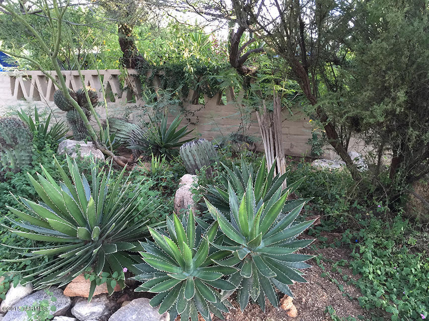 Catalina Foothills Estates NO. 5 - Residential