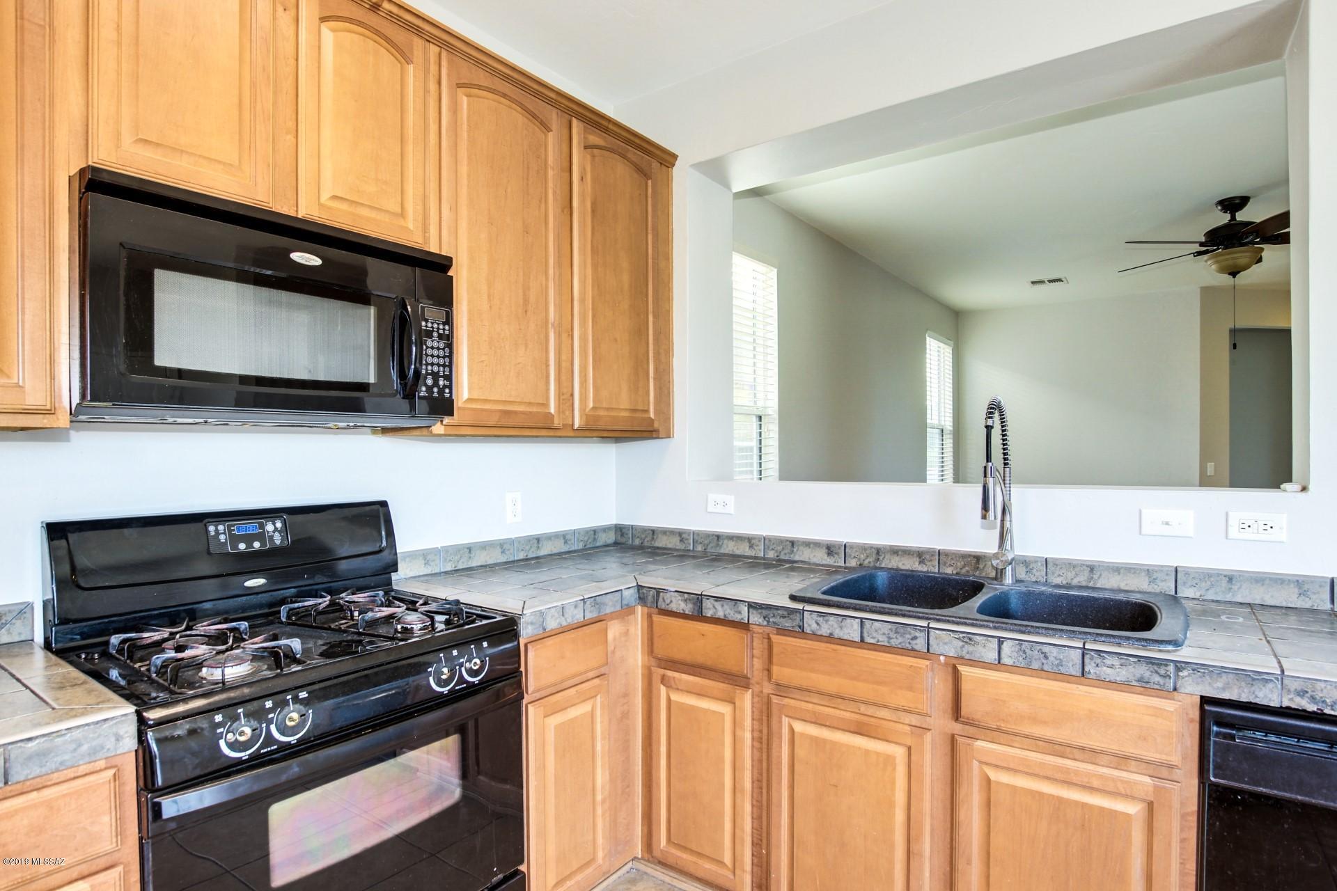 Pantano Overlook - Residential