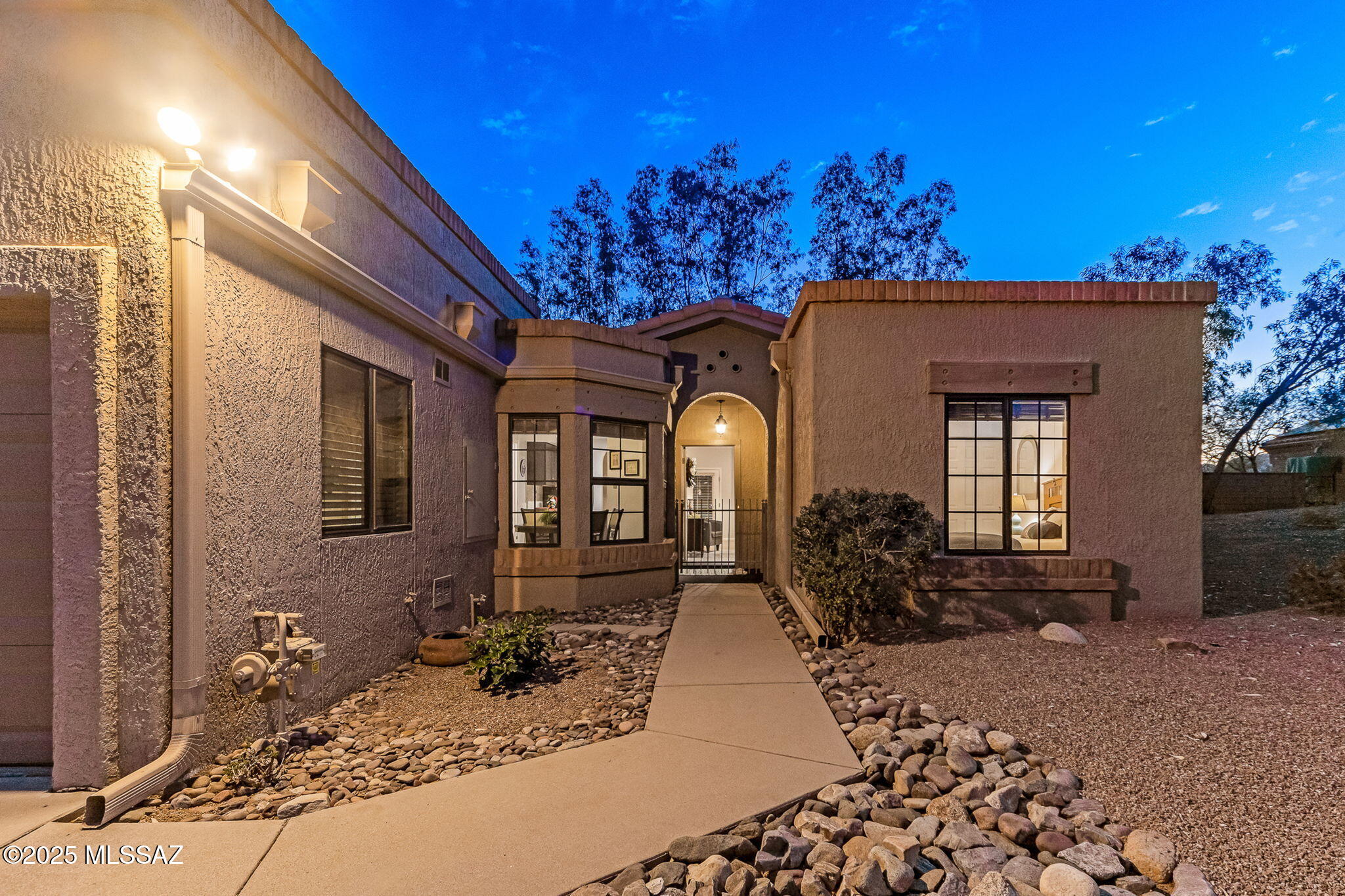 14045 N Desert Butte Drive