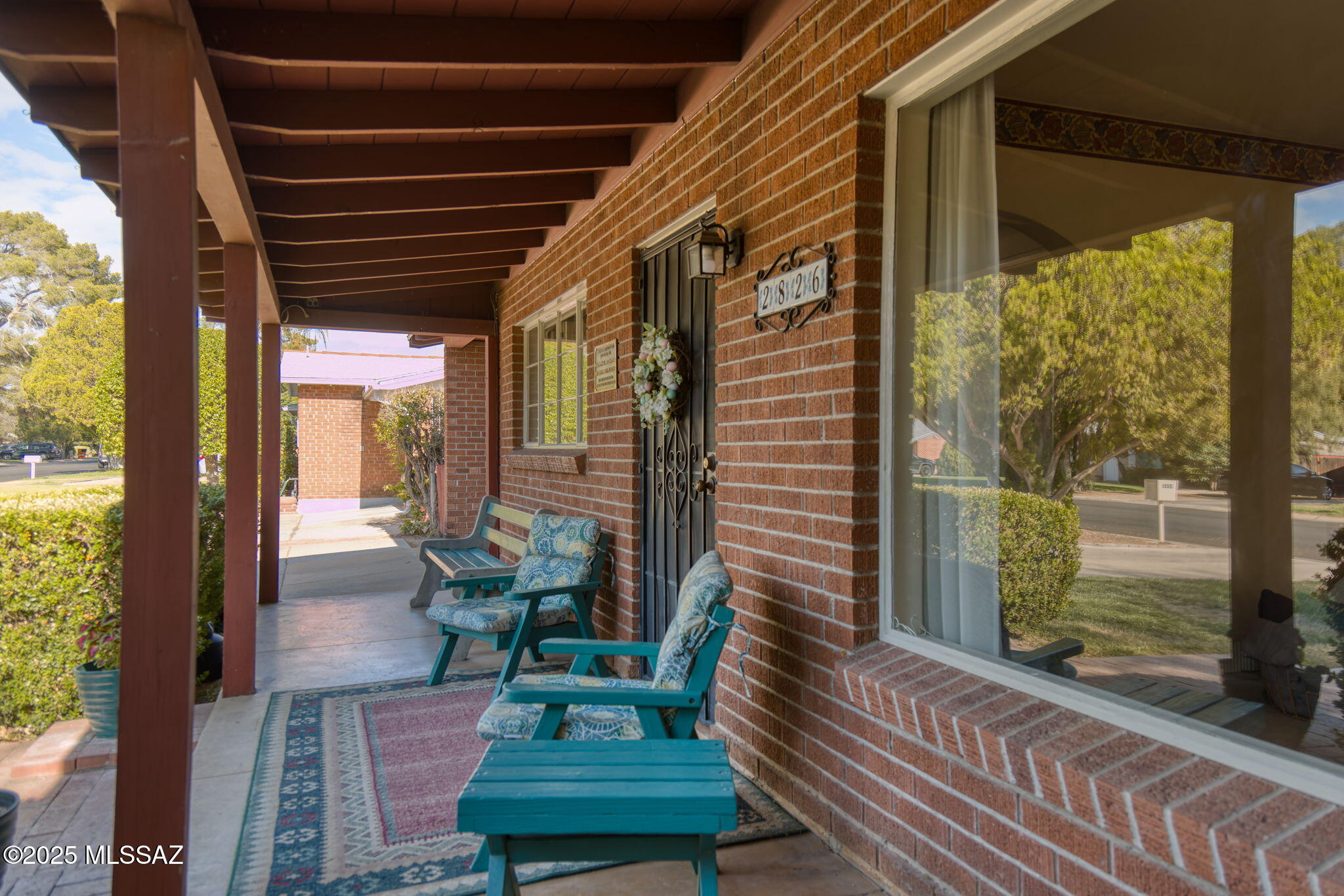 2826 E Kleindale Road