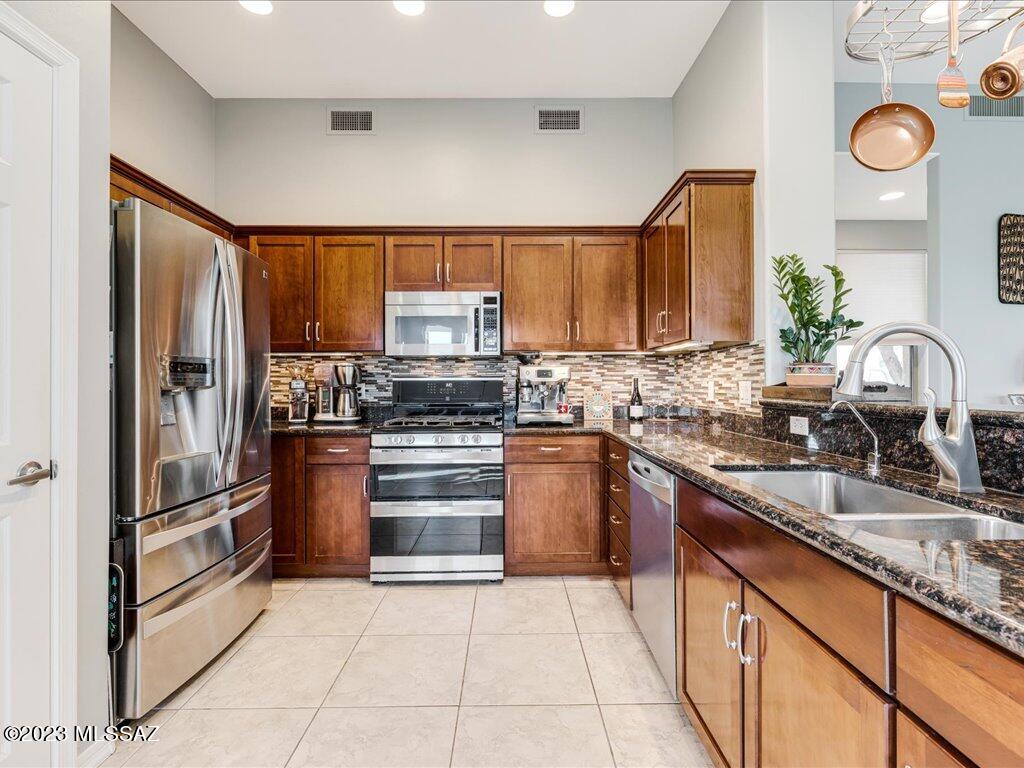Academy Village - Residential
