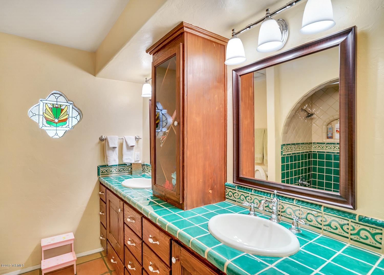 Sabino Vista Hills (1-65) - Residential