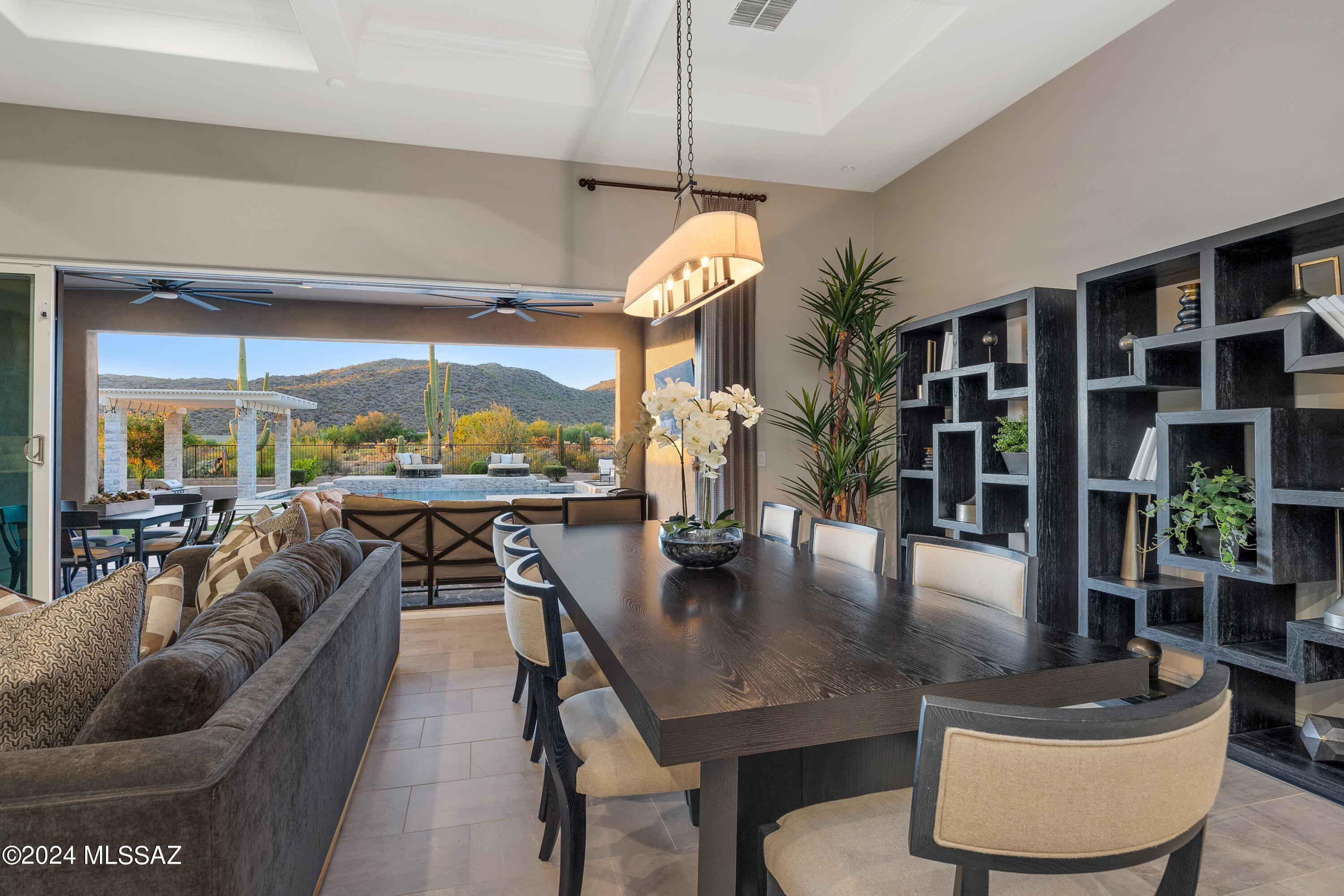 Boulder Bridge Pass II At Dove Mountain SQ20143250154 - Residential