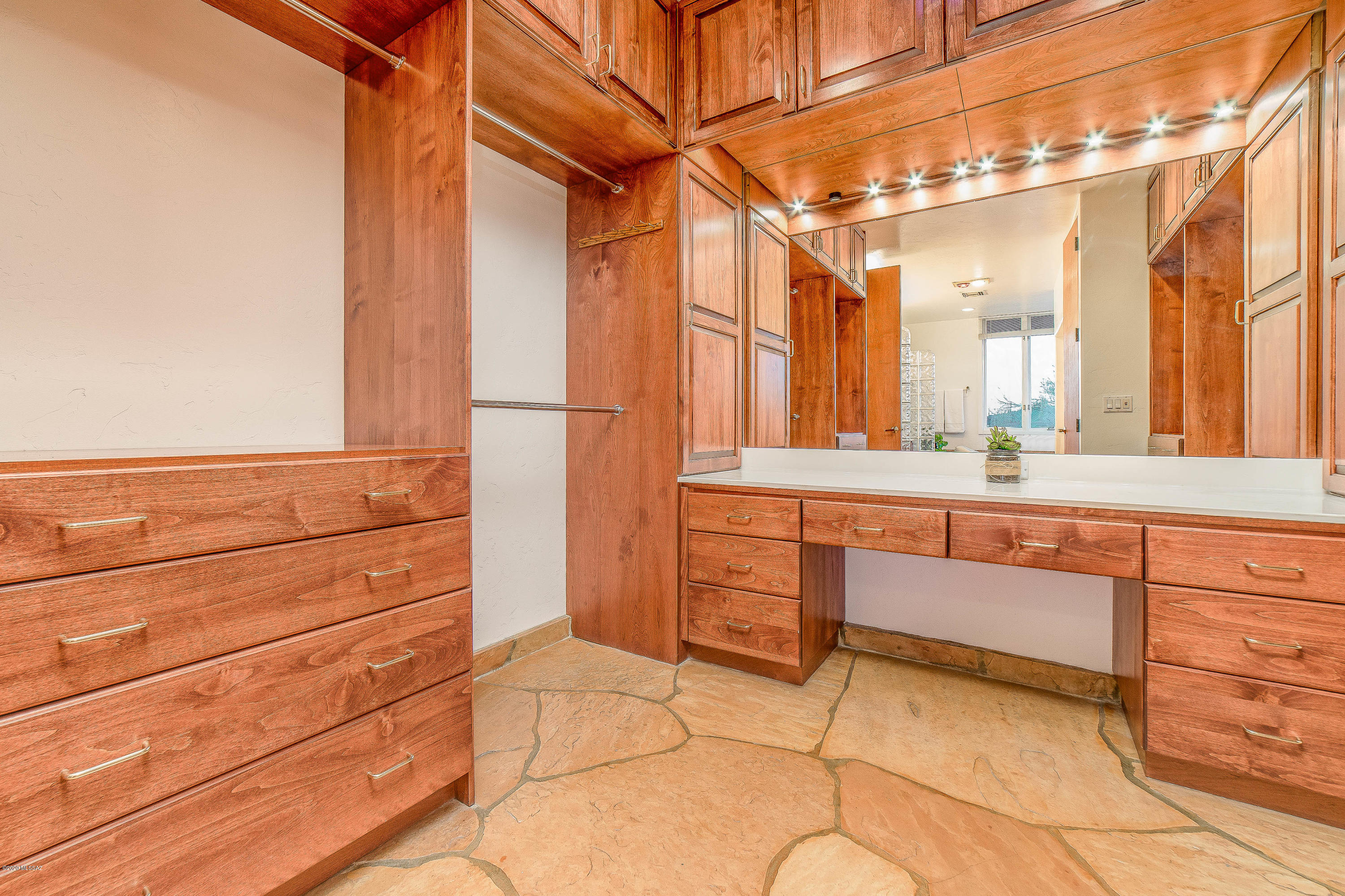 Paseo Montana (1-25) - Residential