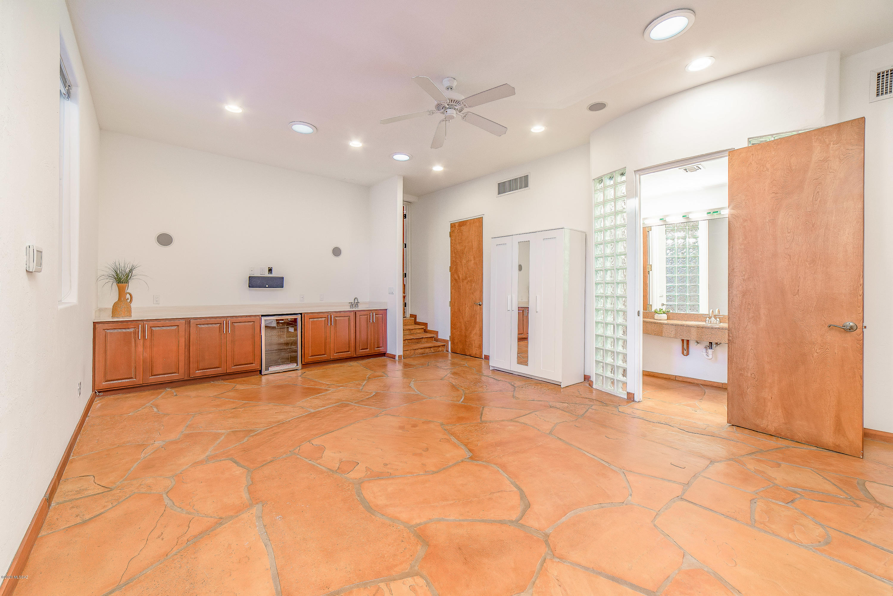 Paseo Montana (1-25) - Residential