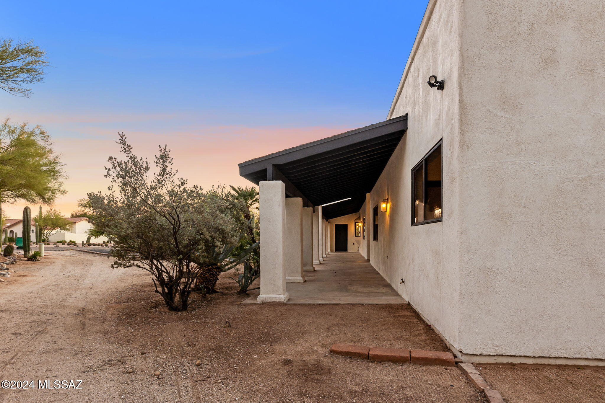Casas Adobes Country Club Est. - Residential