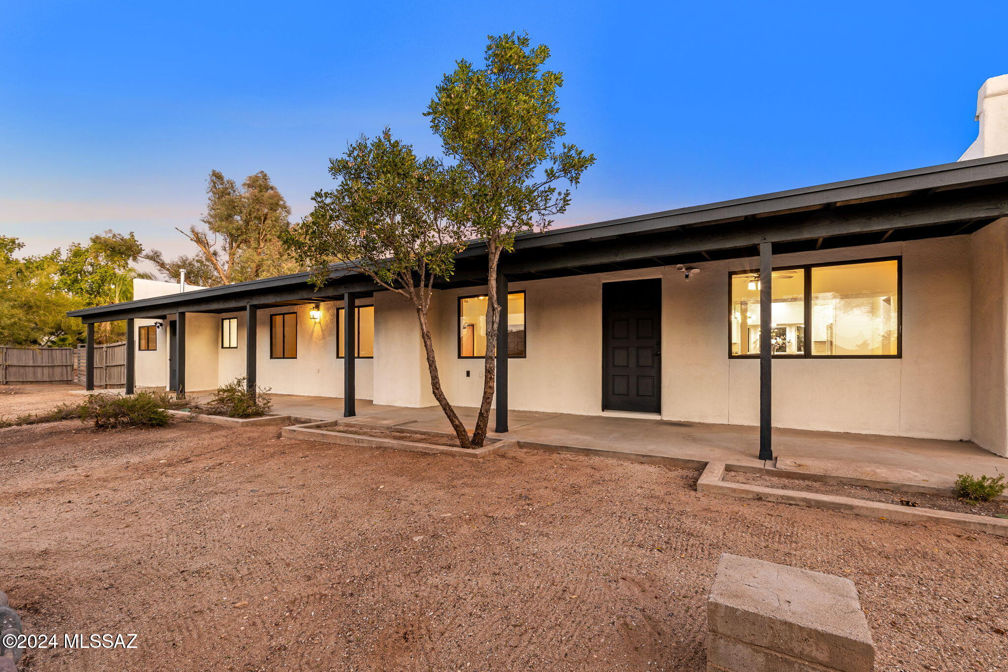 Casas Adobes Country Club Est. - Residential