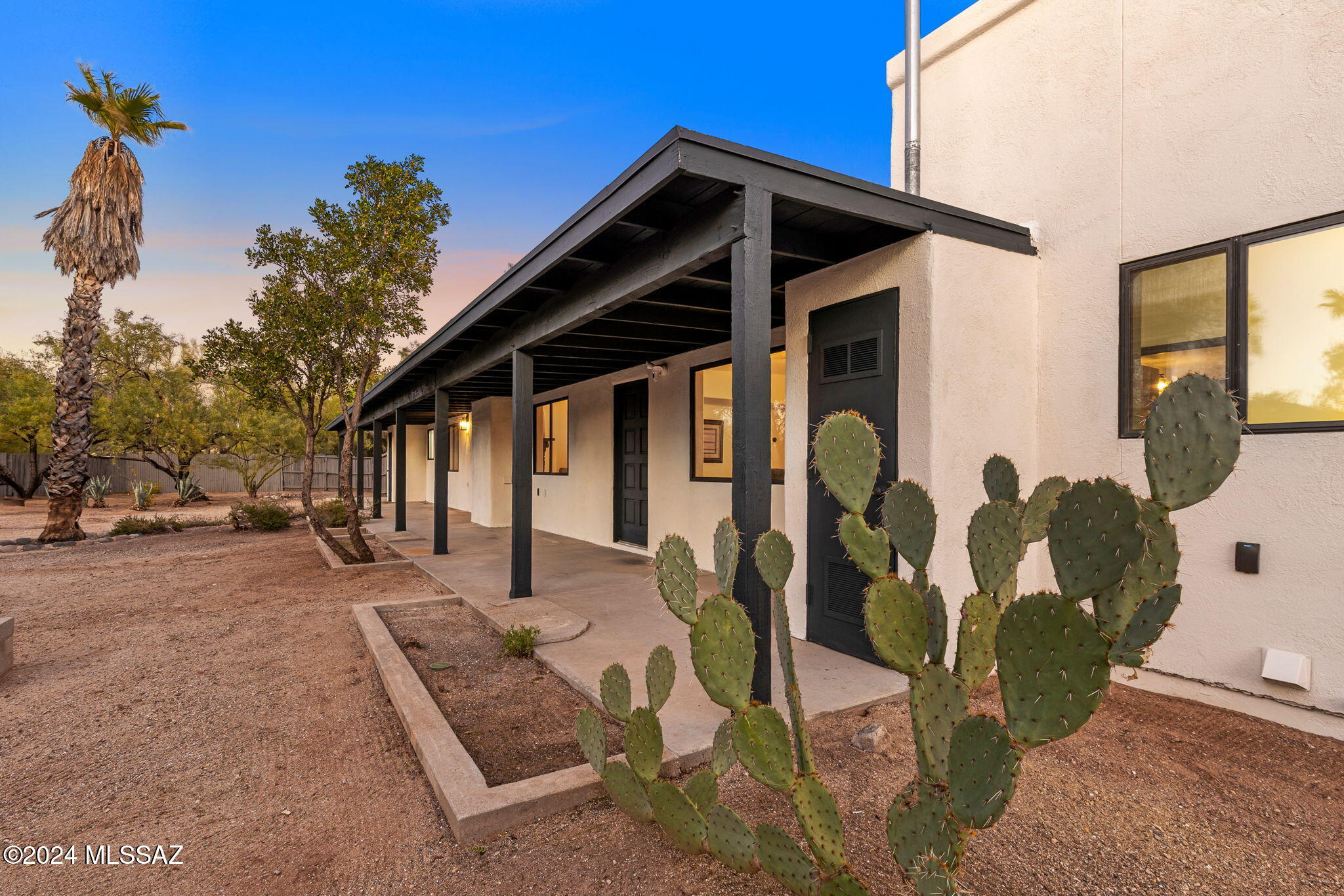 Casas Adobes Country Club Est. - Residential