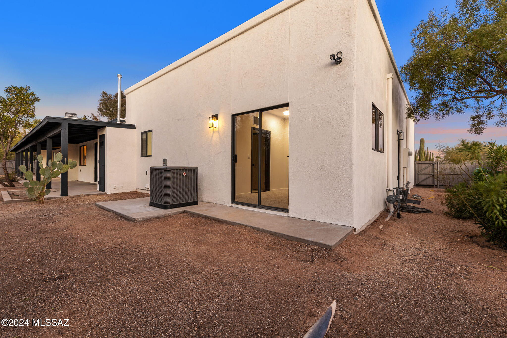 Casas Adobes Country Club Est. - Residential