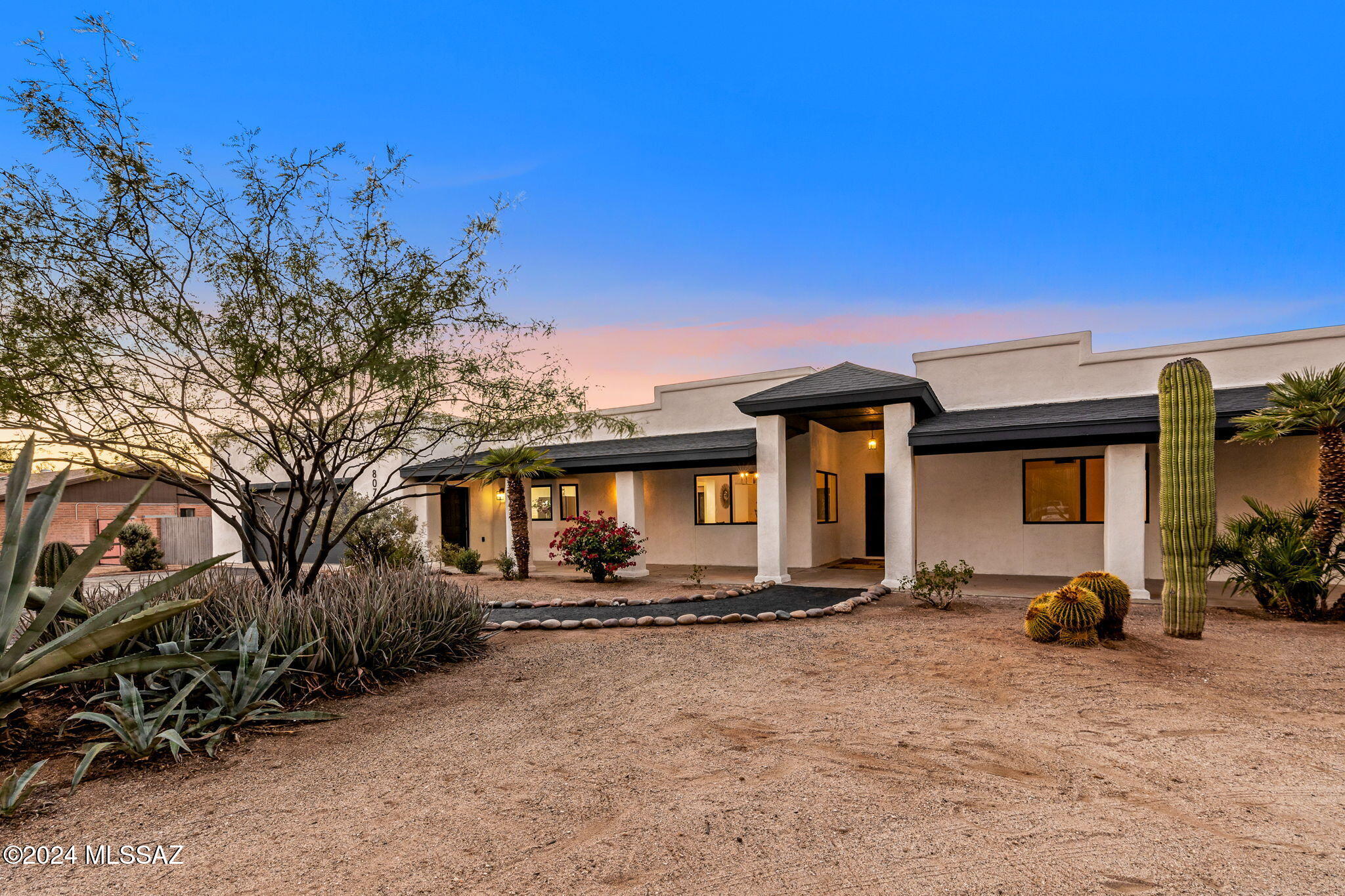 Casas Adobes Country Club Est. - Residential