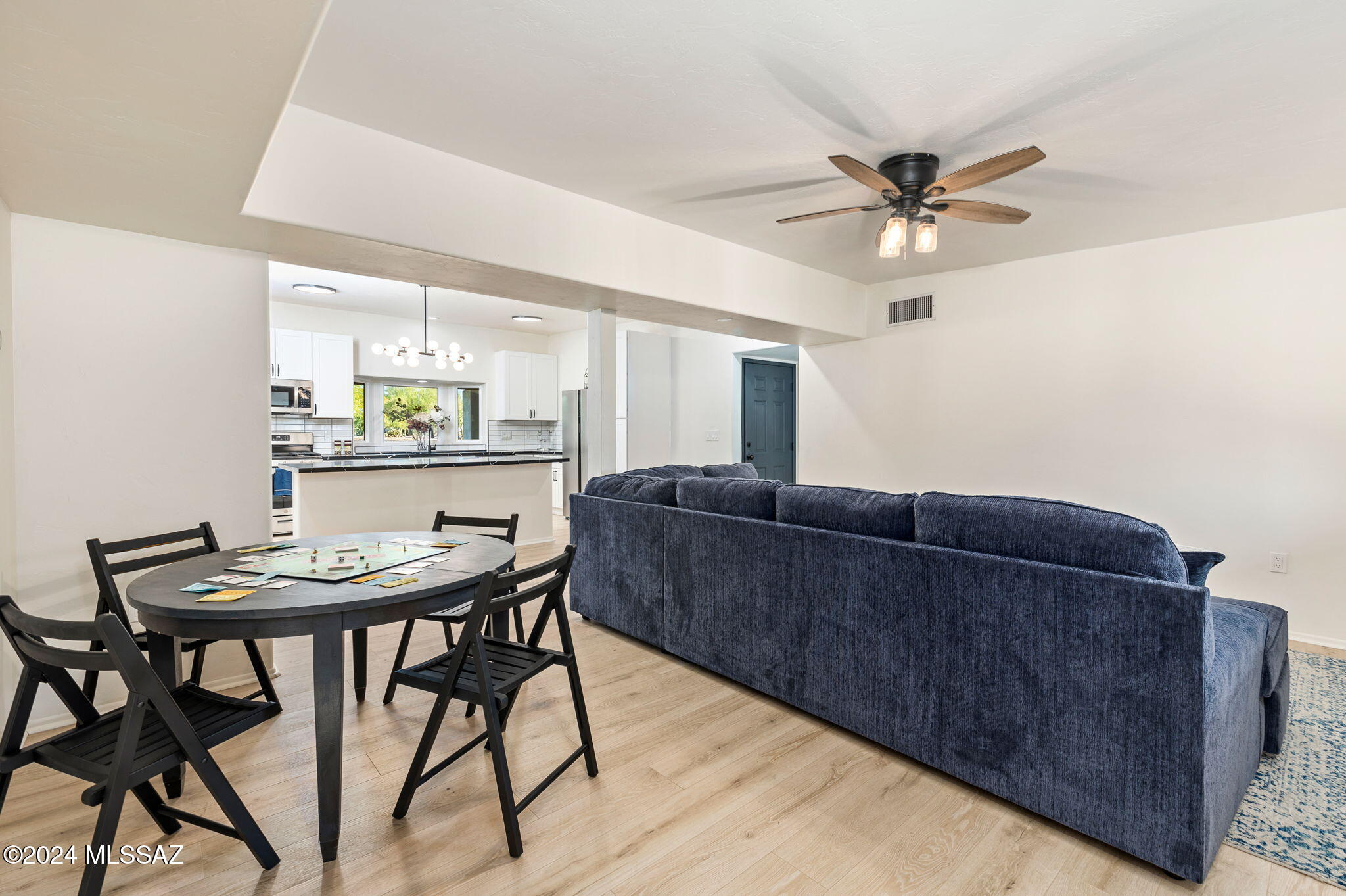 Casas Adobes Country Club Est. - Residential