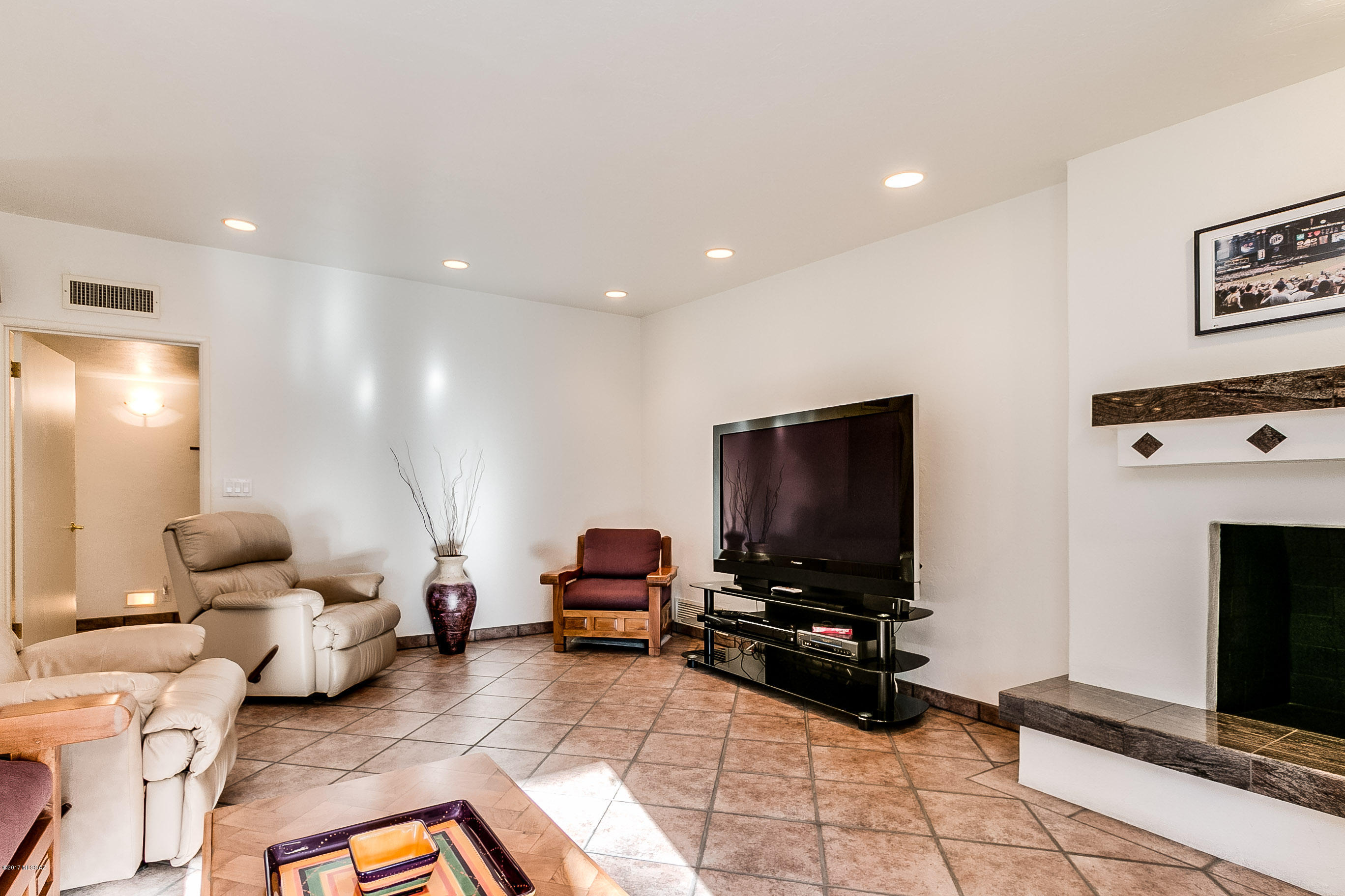 Pantano Vista - Residential