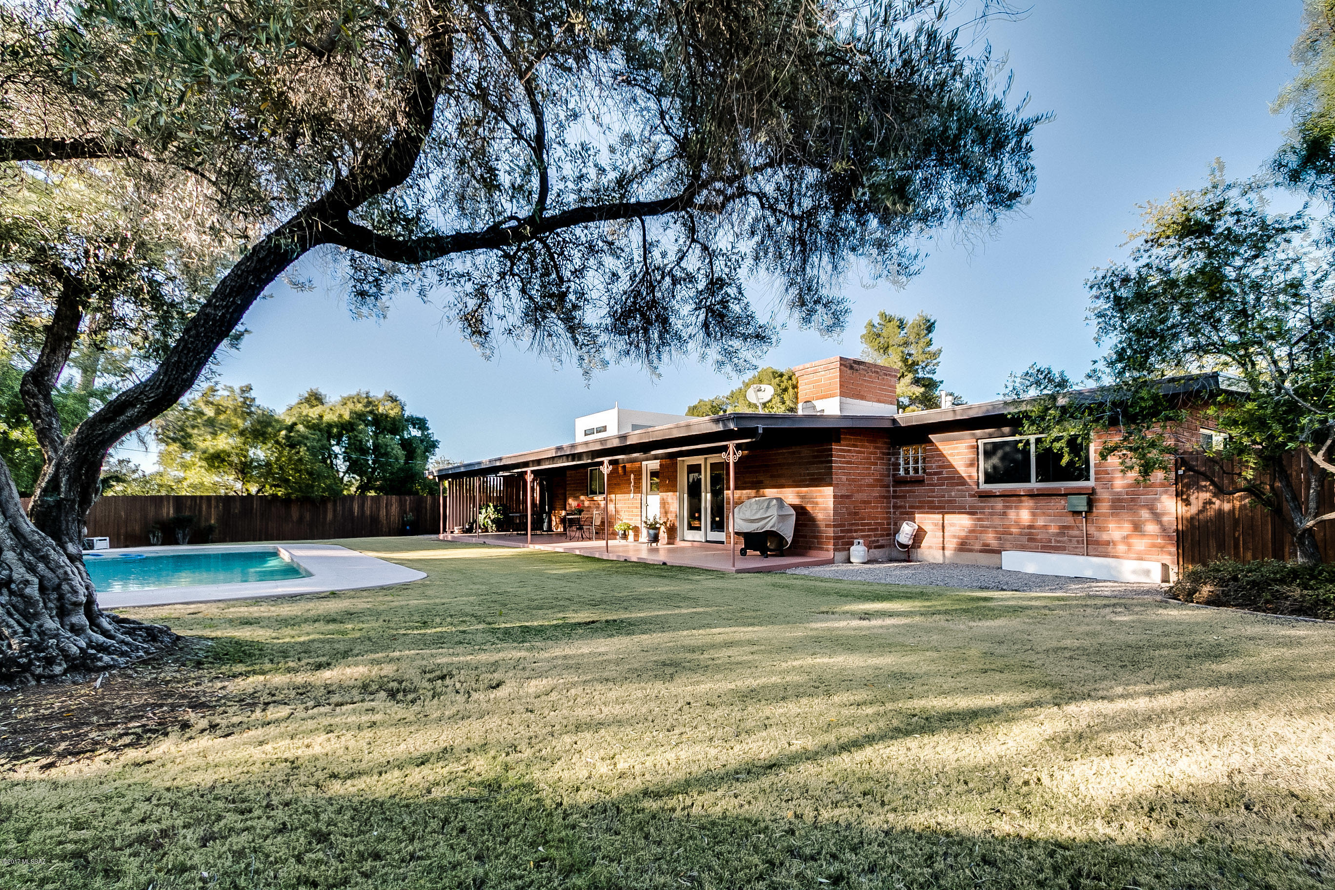 Pantano Vista - Residential