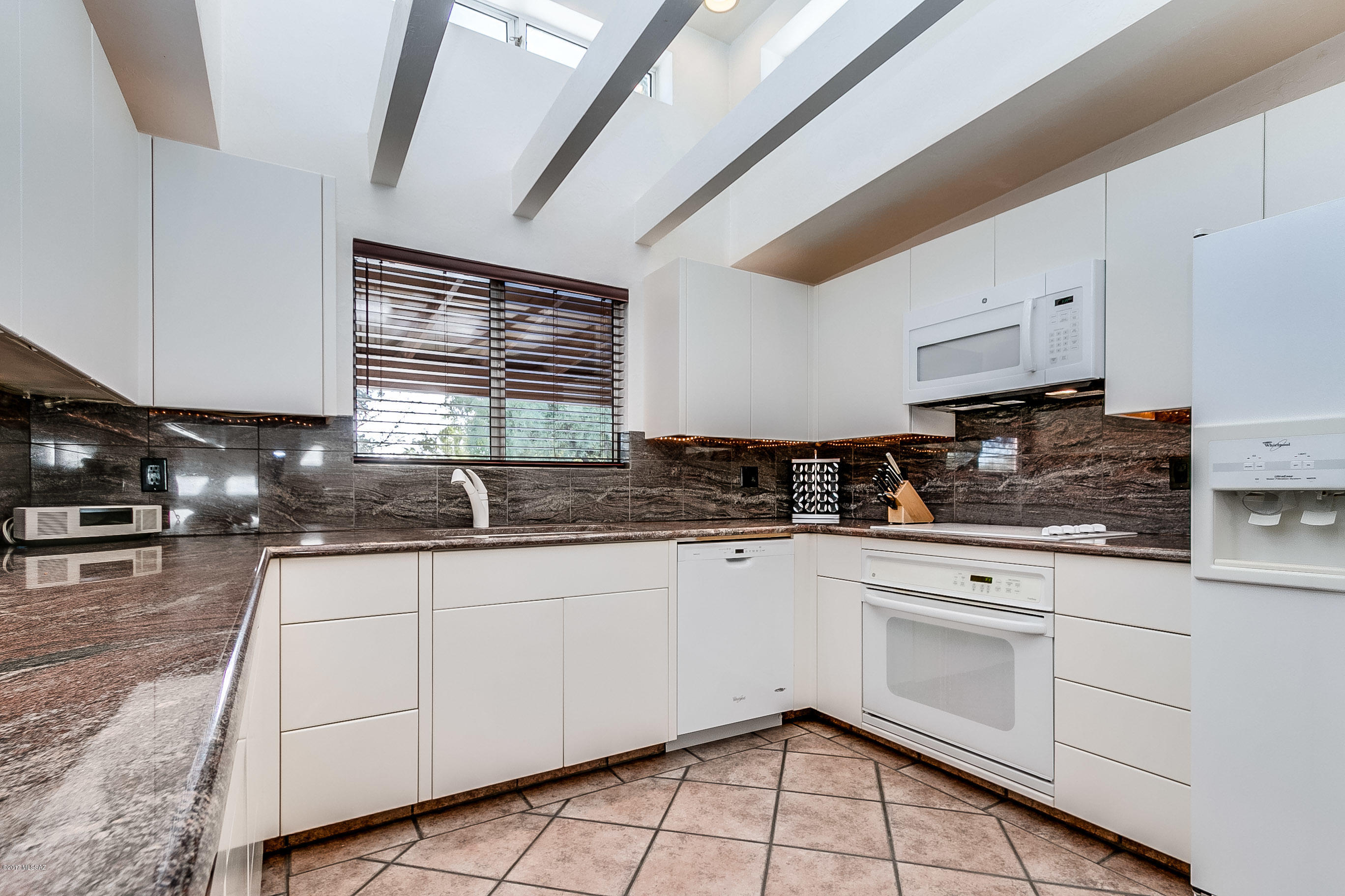 Pantano Vista - Residential
