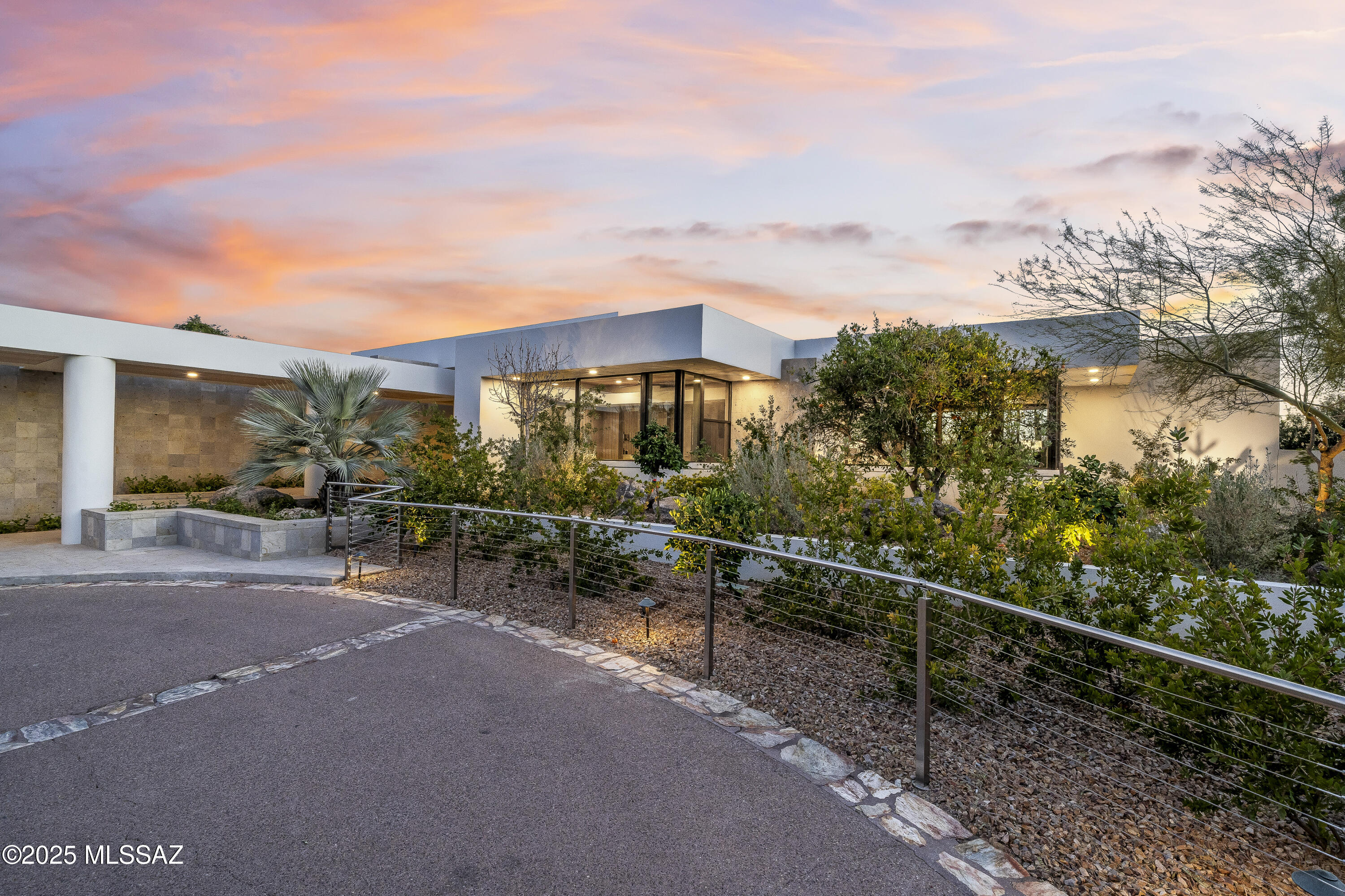 5980 E Terra Grande