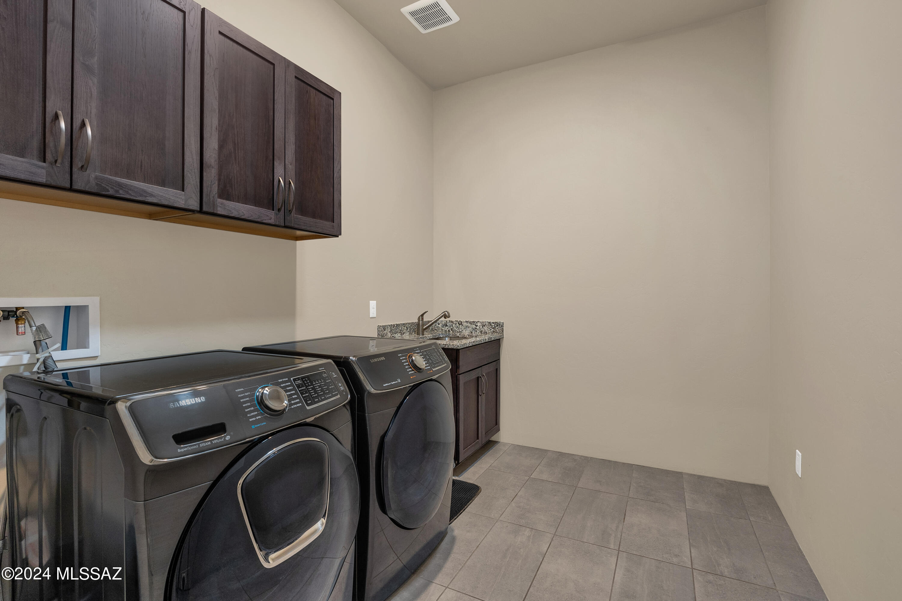 La Canada Ridge Subdivision - Residential