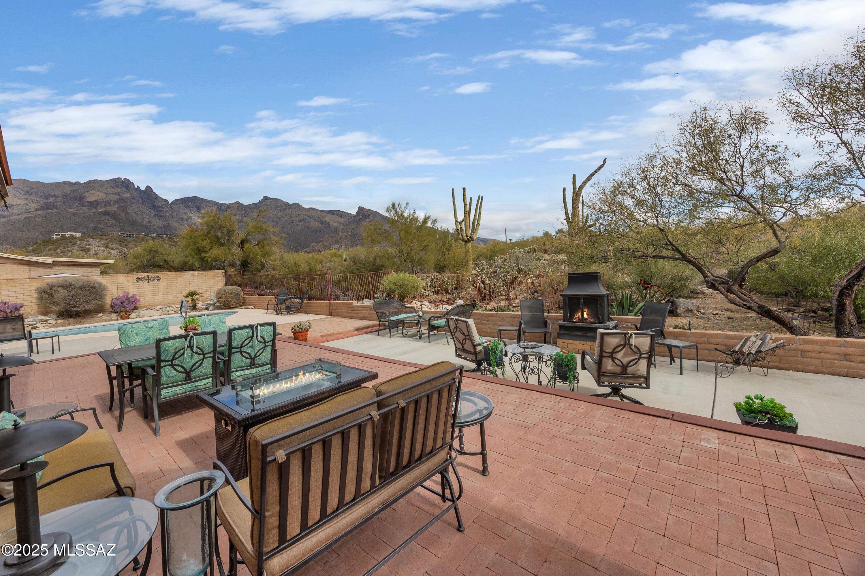 The Foothills Clusters (373-569) - Residential
