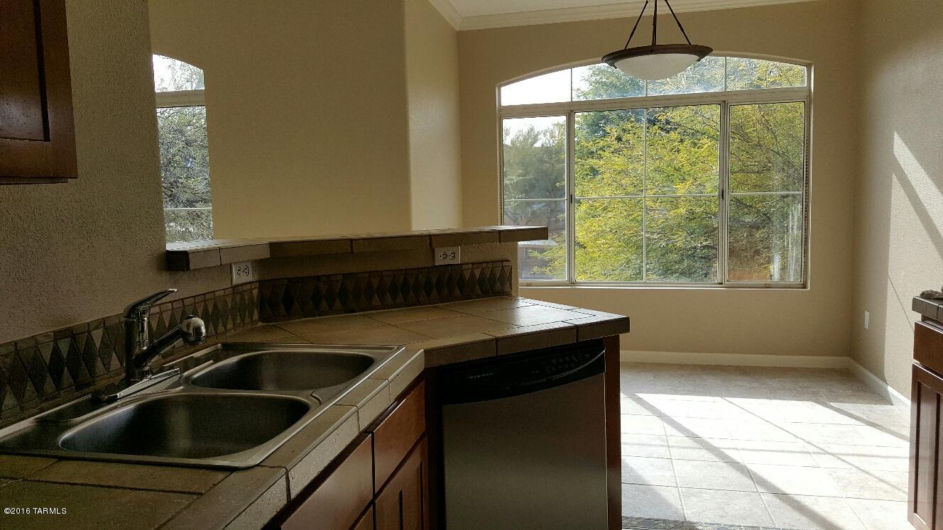 Pinnacle Canyon Condominium - Residential