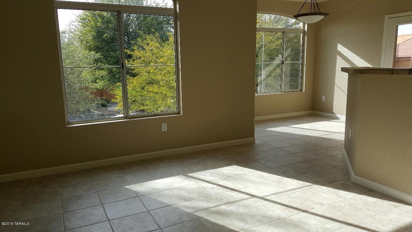 Pinnacle Canyon Condominium - Residential