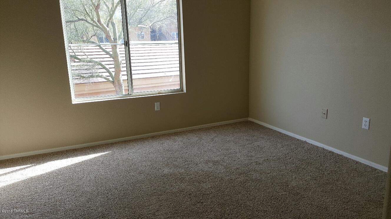 Pinnacle Canyon Condominium - Residential