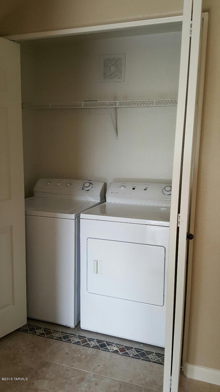 Pinnacle Canyon Condominium - Residential