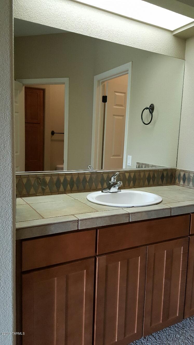 Pinnacle Canyon Condominium - Residential