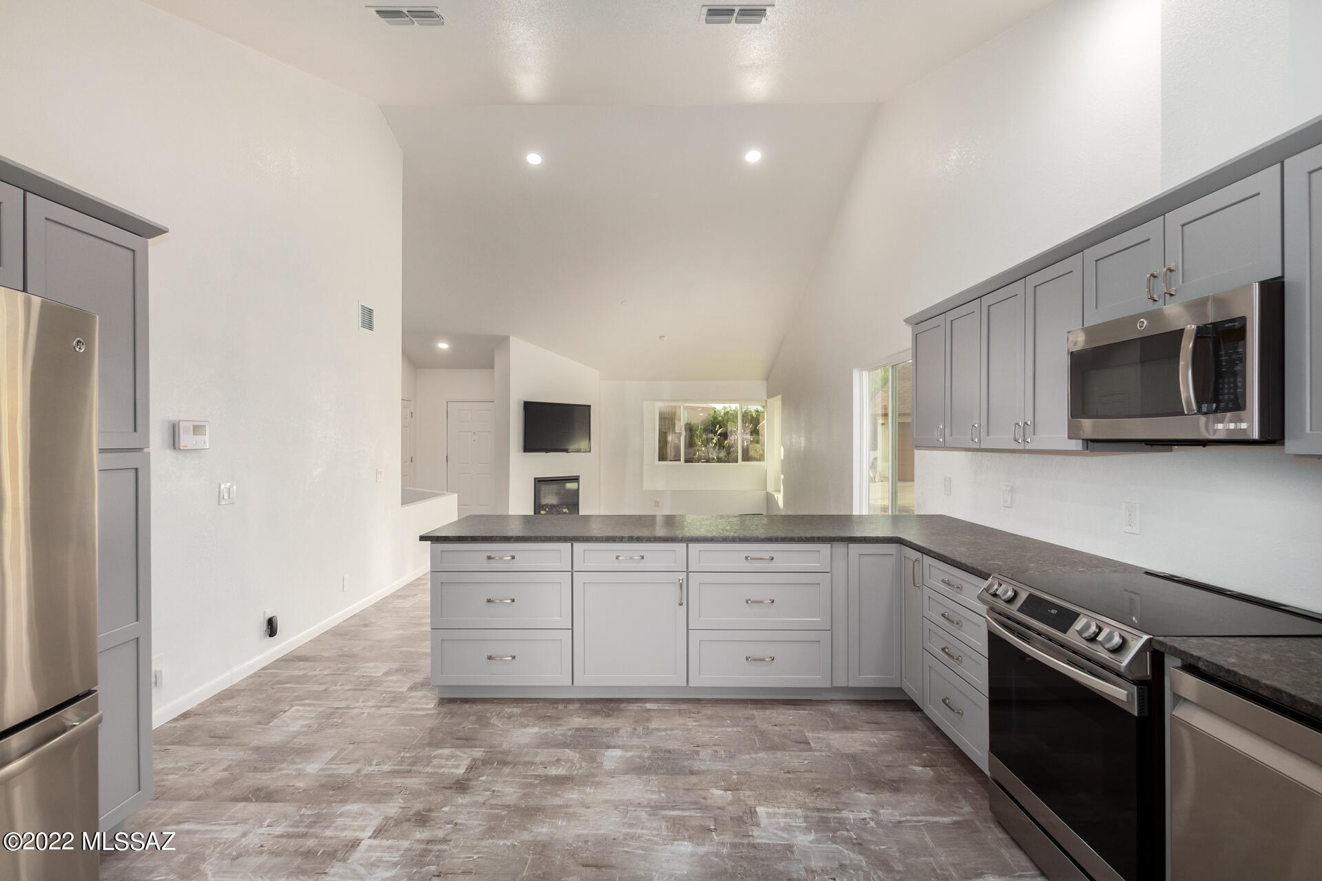 Countryside Terrace (240-398) - Residential
